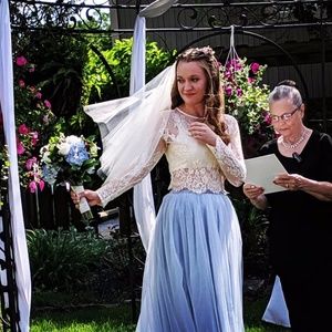 Meet your Posher, Julie